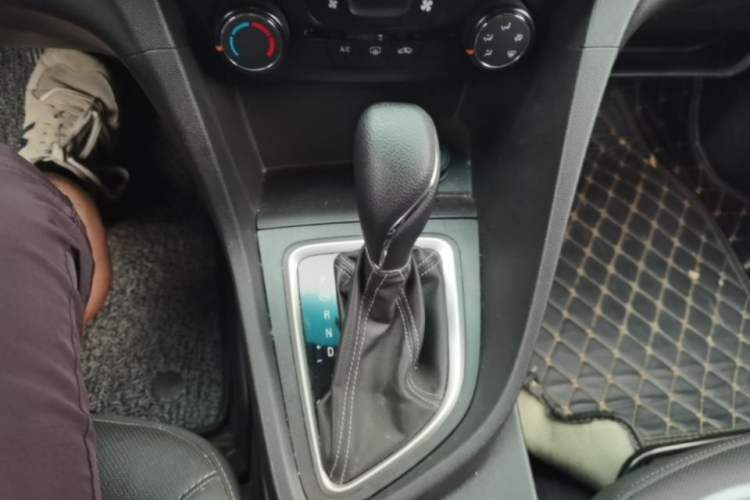 Used Buick GT 2021 Revised Version Flagship 1.5L Automatic Elite Edition Gear Lever