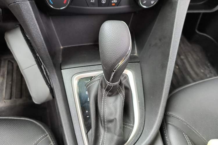 Used Buick GT 2021 Revised Version 1.3T Automatic Mild Hybrid Elite Edition Gear Lever
