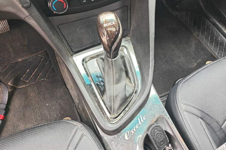 Used Buick GT 2021 Revised Version Flagship 1.5L Automatic Elite Edition Gear Lever