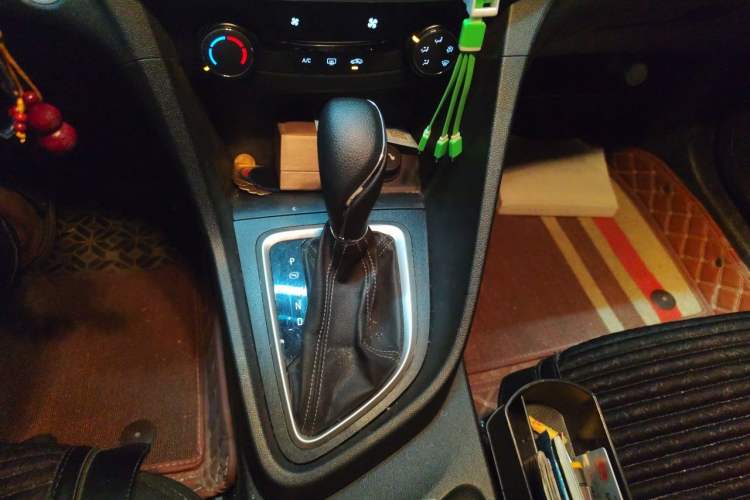 Used Buick GT 2021 Revised Version Flagship 1.5L Automatic Elite Edition Gear Lever
