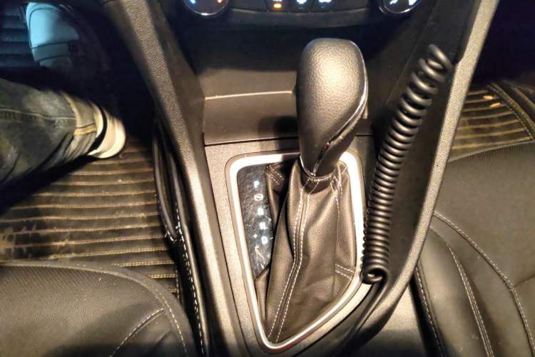 Used Buick GT 2021 Revised Version Flagship 1.5L Automatic Elite Edition Gear Lever