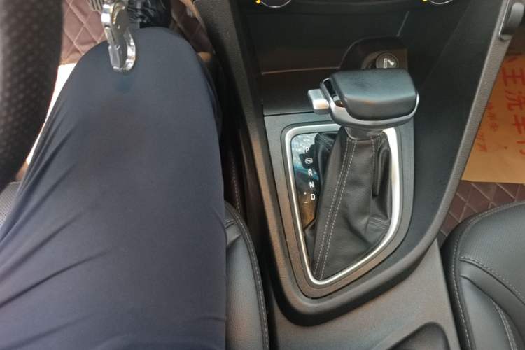 Used Buick GT 2021 Revised Version Flagship 1.5L Automatic Elite Edition Gear Lever
