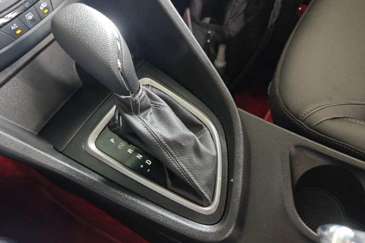Used Buick GT 2021 Revised Version Flagship 1.5L Automatic Entry-Level Trim Gear Lever