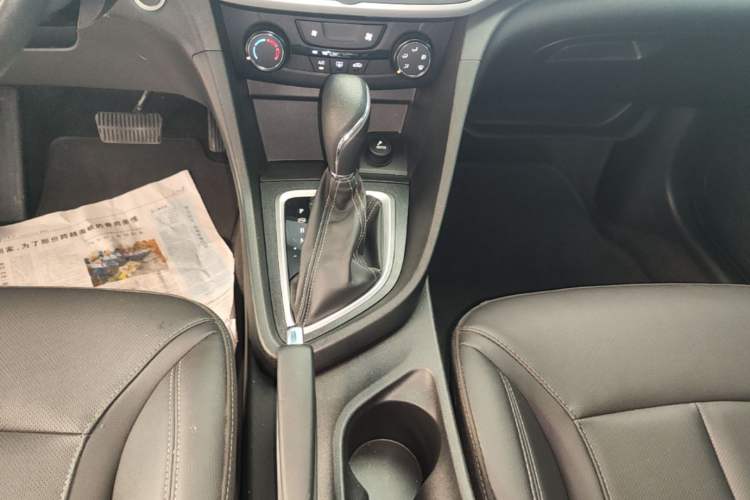 Used Buick GT 2021 Revised Version Flagship 1.5L Automatic Entry-Level Trim Gear Lever