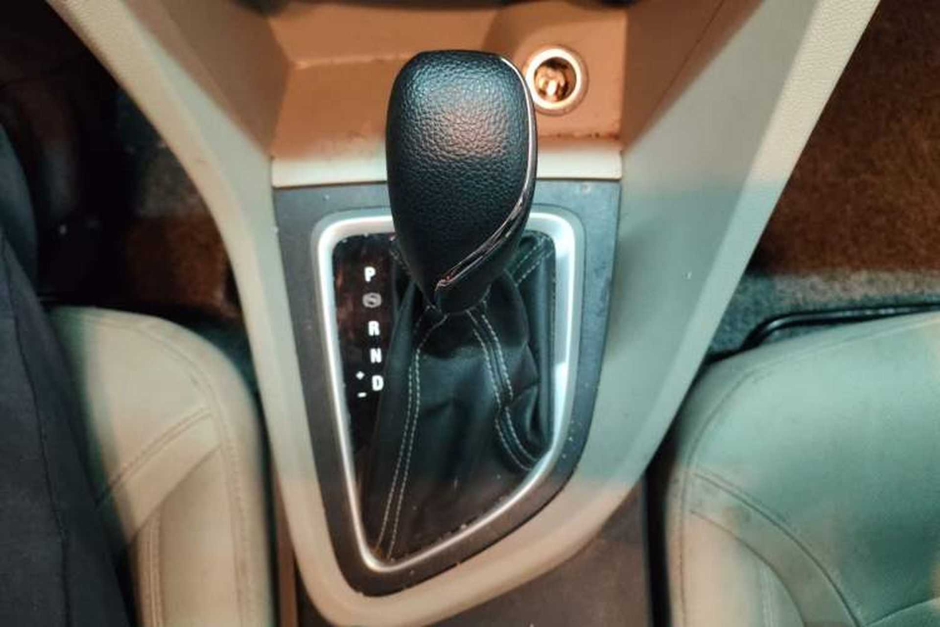 Used Buick GT 2021 Exemplar 1.5L Automatic Elite Version Gear Lever