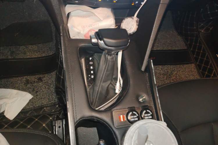 Used Buick GT 2021 Revised Version Flagship 1.5L Automatic Elite Edition Gear Lever