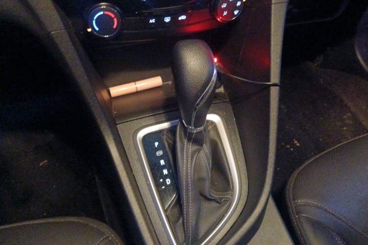 Used Buick GT 2021 Revised Version Flagship 1.5L Automatic Elite Edition Gear Lever