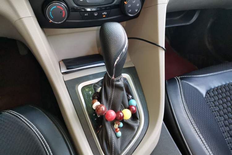 Used Buick GT 2021 Exemplar 1.5L Automatic Elite Version Gear Lever