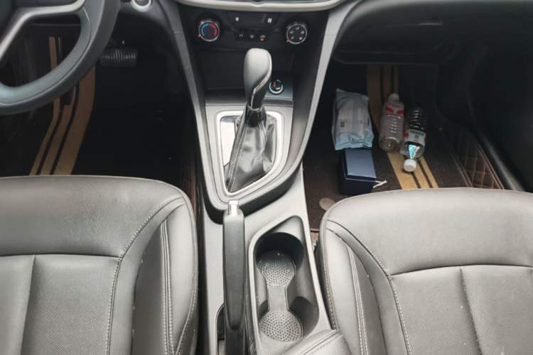 Used Buick GT 2021 Revised Version Flagship 1.5L Automatic Elite Edition Gear Lever