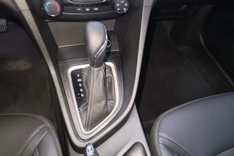 Used Buick GT 2021 Revised Version 1.3T Automatic Mild Hybrid Advanced Edition Gear Lever