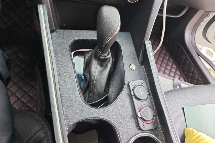Used Buick GT 2021 Revised Version Flagship 1.5L Automatic Elite Edition Gear Lever