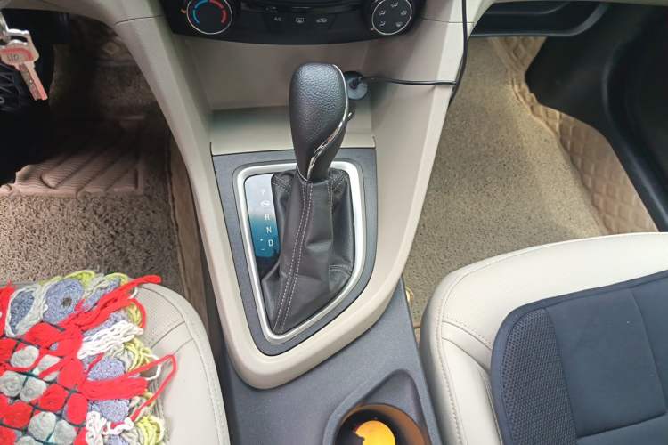Used Buick GT 2021 Exemplar 1.5L Automatic Elite Version Gear Lever