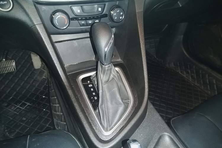 Used Buick GT 2021 Revised Version Flagship 1.5L Automatic Elite Edition Gear Lever