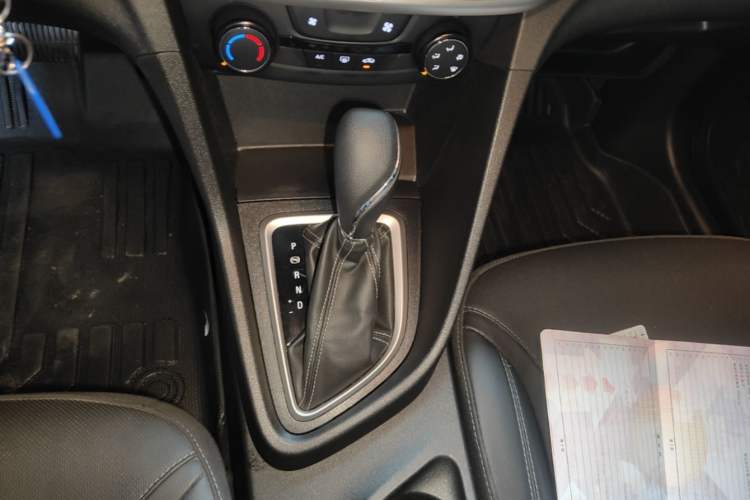 Used Buick GT 2021 Revised Version Flagship 1.5L Automatic Elite Edition Gear Lever