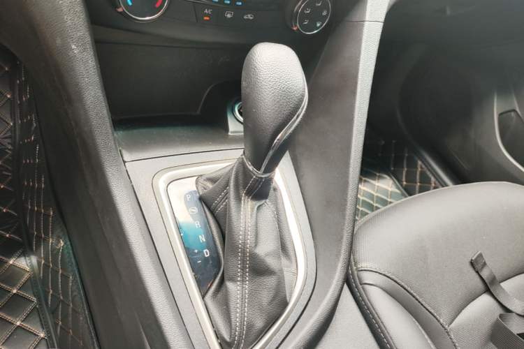 Used Buick GT 2021 Revised Version Flagship 1.5L Automatic Elite Edition Gear Lever