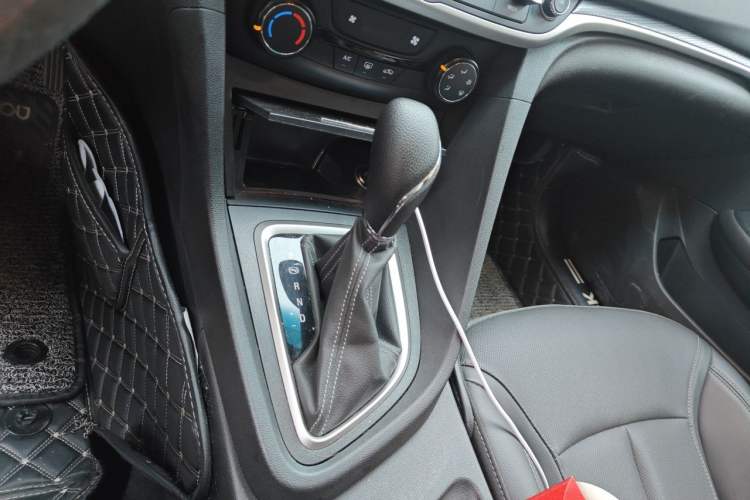 Used Buick GT 2021 Revised Version Flagship 1.5L Automatic Elite Edition Gear Lever