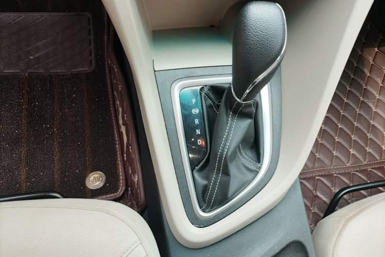 Used Buick GT 2021 Exemplar 1.5L Automatic Elite Version Gear Lever