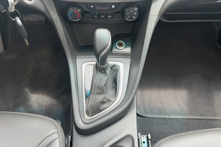 Used Buick GT 2021 Revised Version Flagship 1.5L Automatic Elite Edition Gear Lever