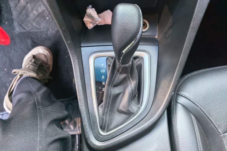 Used Buick GT 2021 Revised Version Flagship 1.5L Automatic Elite Edition Gear Lever