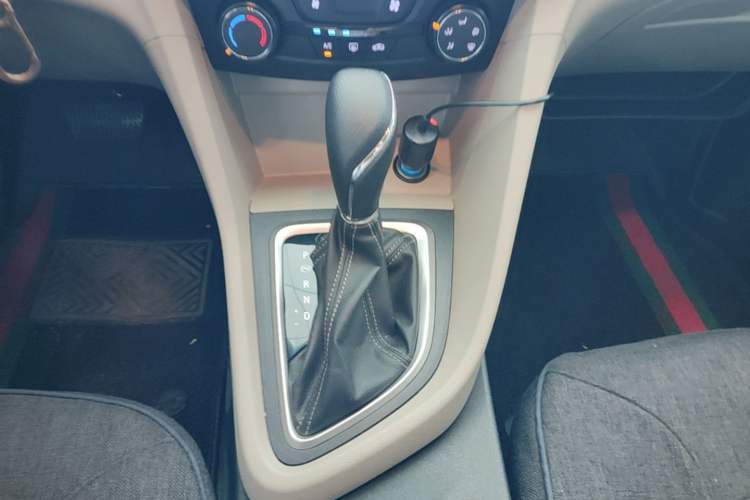 Used Buick GT 2021 Exemplar 1.5L Automatic Entry-Level Trim Gear Lever