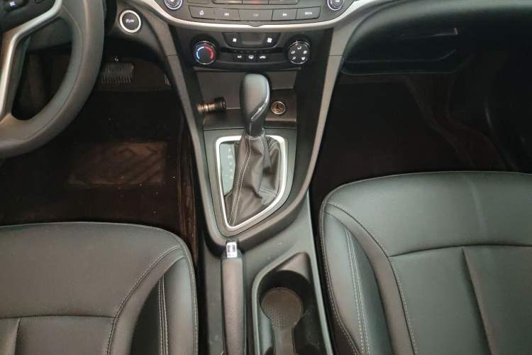 Used Buick GT 2021 Revised Version Flagship 1.5L Automatic Elite Edition Gear Lever