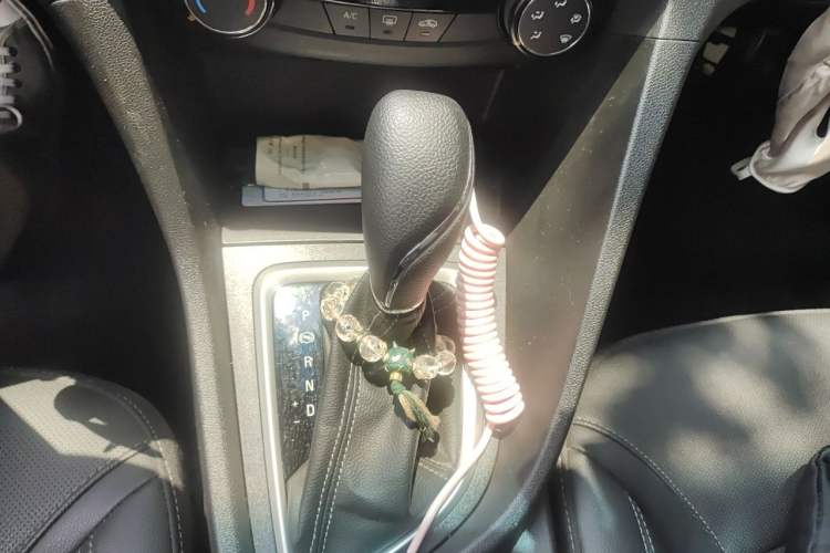 Used Buick GT 2021 Revised Version Flagship 1.5L Automatic Elite Edition Gear Lever