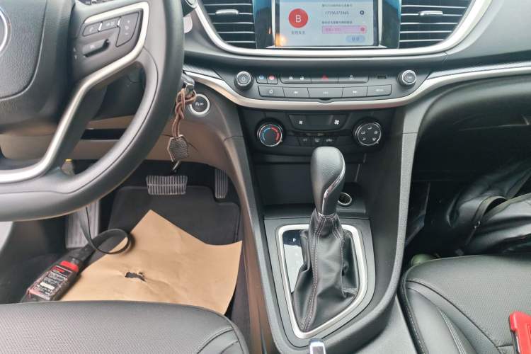 Used Buick GT 2021 Revised Version 1.3T Automatic Mild Hybrid Elite Edition Gear Lever