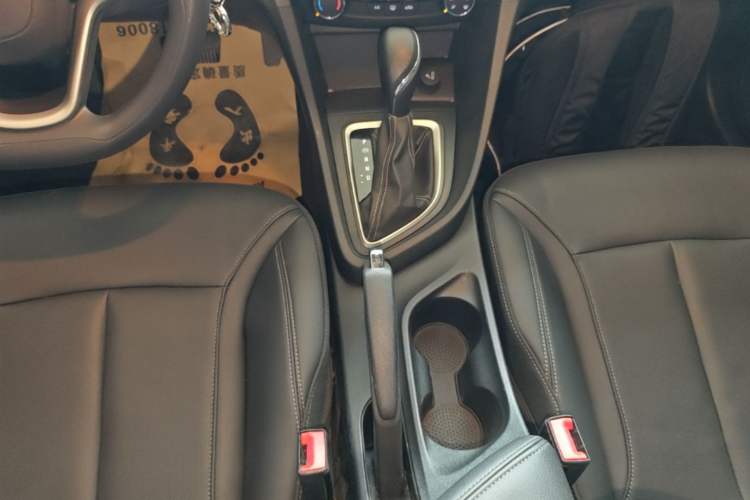 Used Buick GT 2021 Revised Version Flagship 1.5L Automatic Elite Edition Gear Lever