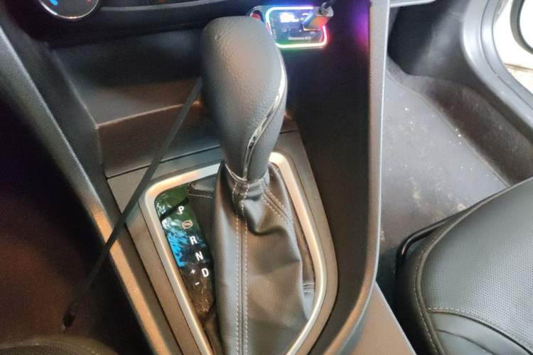 Used Buick GT 2021 Revised Version Flagship 1.5L Automatic Elite Edition Gear Lever