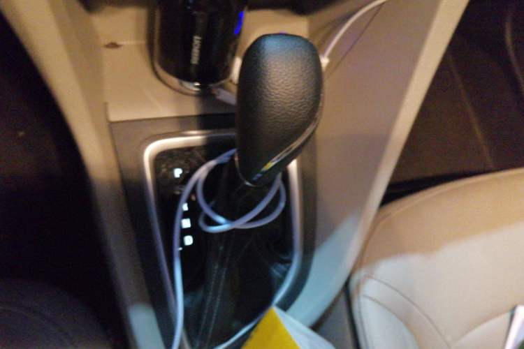 Used Buick GT 2021 Exemplar 1.5L Automatic Elite Version Gear Lever