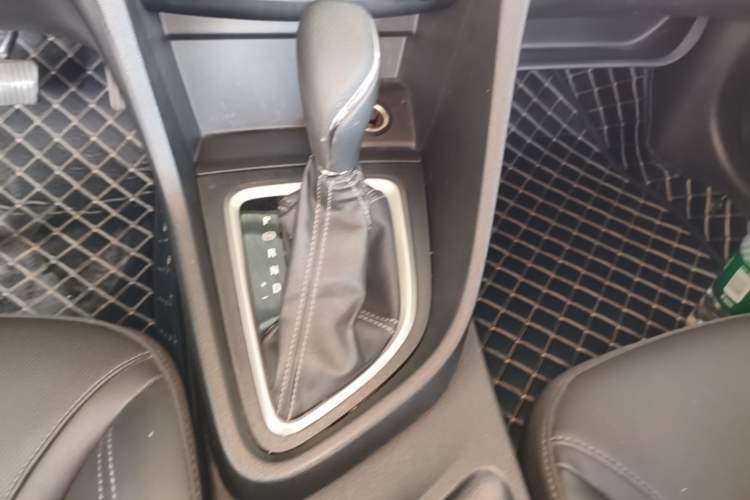 Used Buick GT 2021 Revised Version Flagship 1.5L Automatic Elite Edition Gear Lever