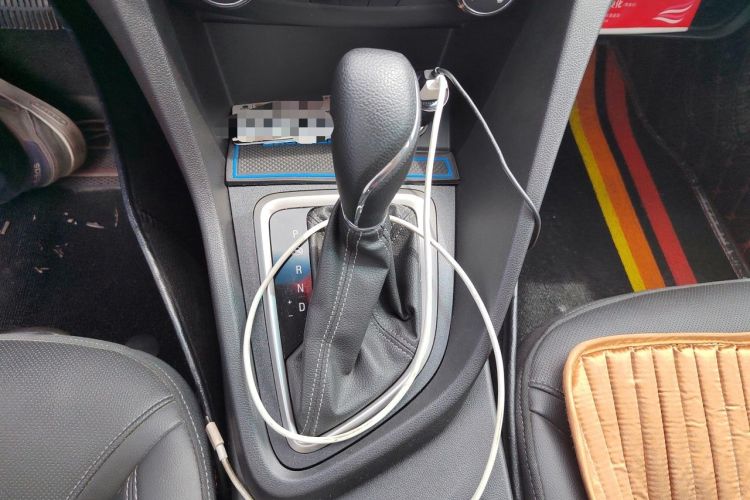 Used Buick GT 2021 Revised Version Flagship 1.5L Automatic Elite Edition Gear Lever