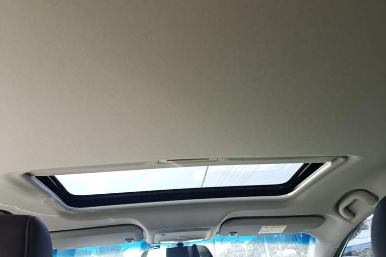 Used Buick GT 2021 1.3T Automatic Mild Hybrid Elite Version Headliner