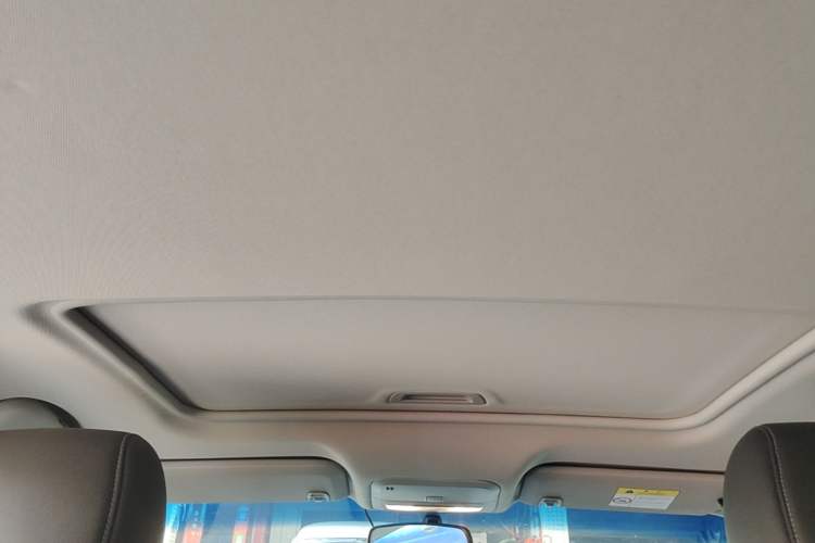Used Buick GT 2021 1.3T Automatic Mild Hybrid Elite Version Headliner