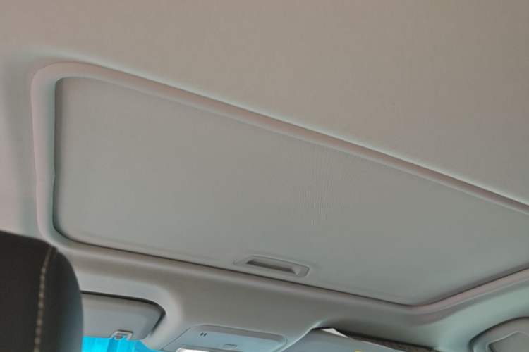 Used Buick GT 2021 Revised Version 1.3T Automatic Mild Hybrid Elite Edition Headliner