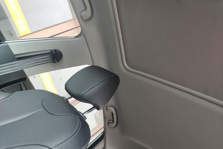 Used Buick GT 2021 Revised Version Flagship 1.5L Automatic Entry-Level Trim Headliner
