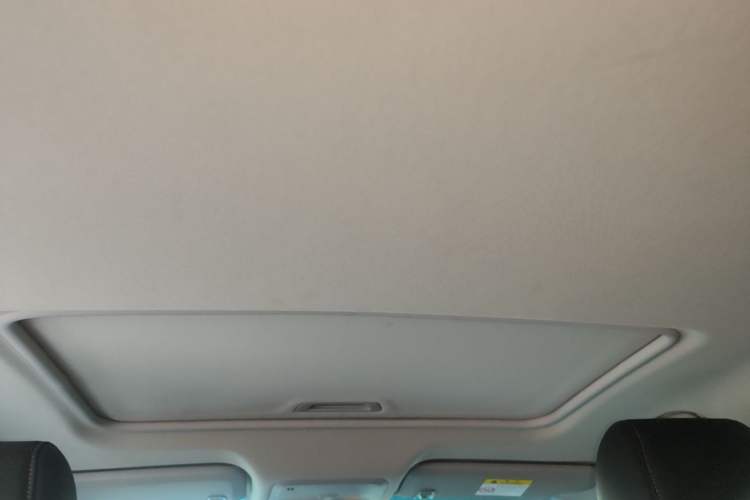 Used Buick GT 2021 Revised Version 1.3T Automatic Mild Hybrid Elite Edition Headliner