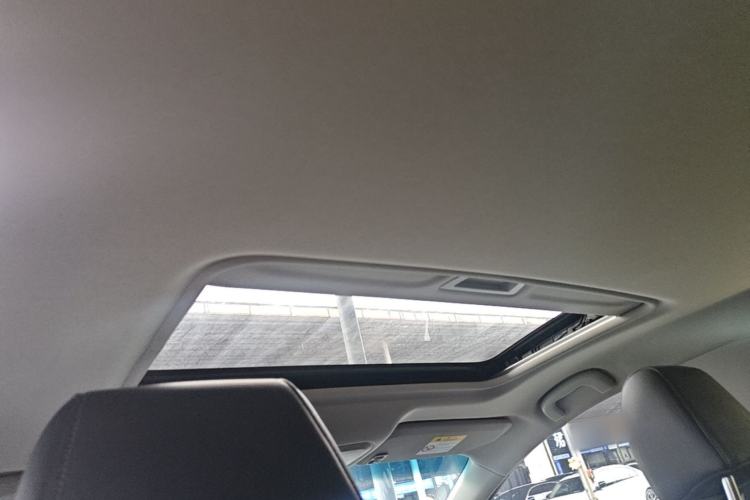 Used Buick GT 2021 Revised Version 1.3T Automatic Mild Hybrid Elite Edition Headliner