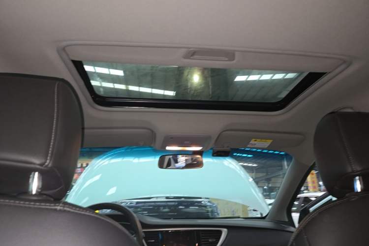 Used Buick GT 2021 Revised Version 1.3T Automatic Mild Hybrid Elite Edition Headliner