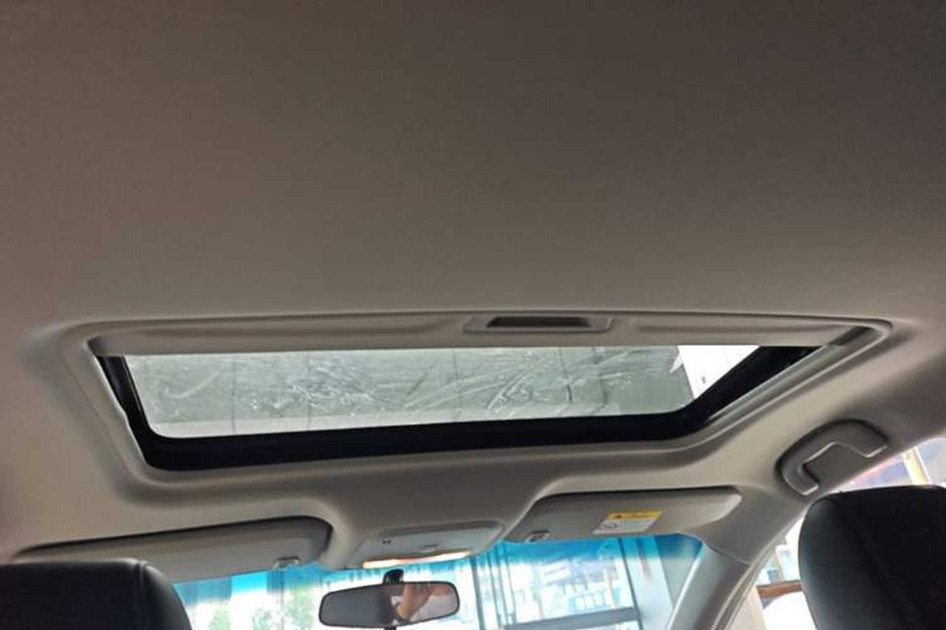 Used Buick GT 2021 1.3T Automatic Mild Hybrid Elite Version Headliner