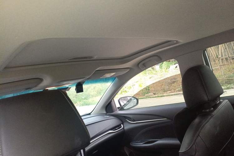 Used Buick GT 2021 1.3T Automatic Mild Hybrid Elite Version Headliner
