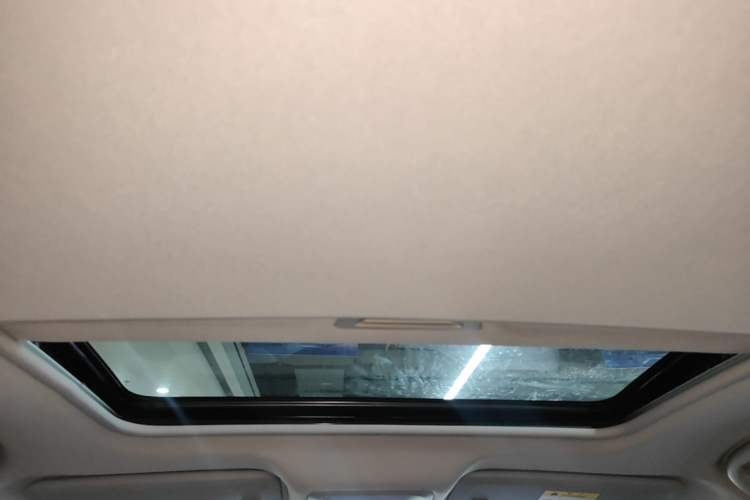 Used Buick GT 2021 Revised Version 1.3T Automatic Mild Hybrid Elite Edition Headliner