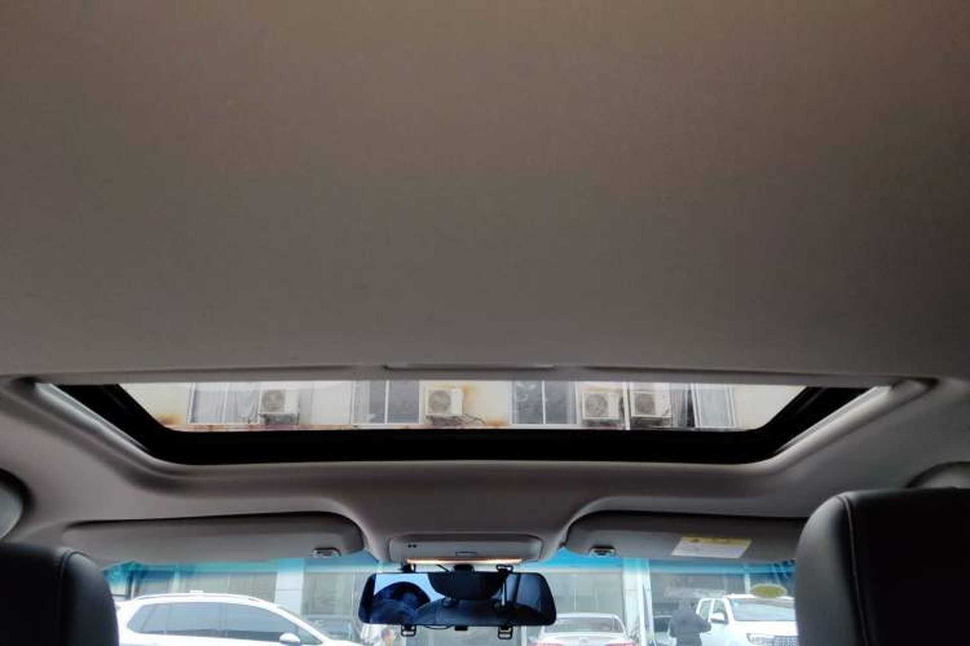Used Buick GT 2021 Revised Version 1.3T Automatic Mild Hybrid Elite Edition Headliner