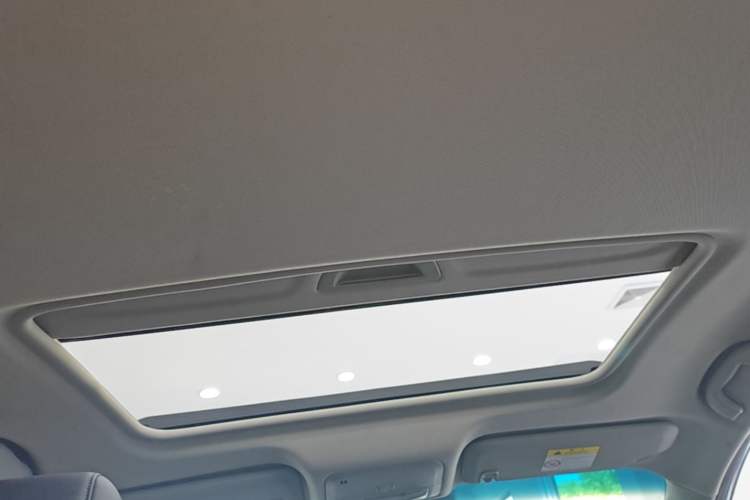 Used Buick GT 2021 Revised Version 1.3T Automatic Mild Hybrid Elite Edition Headliner