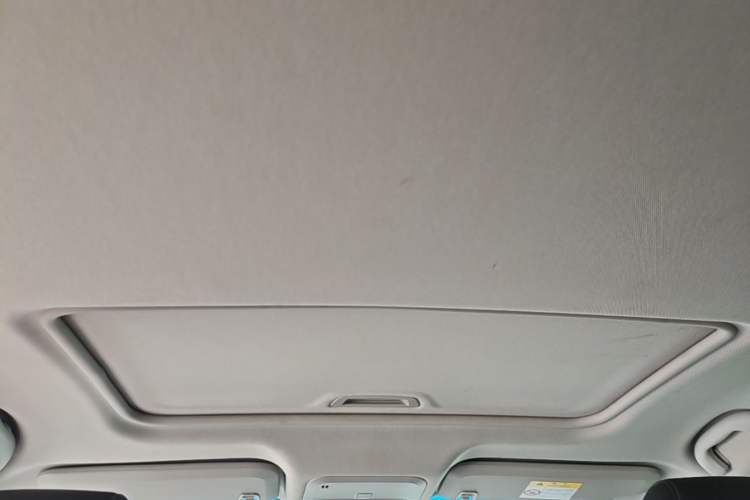 Used Buick GT 2021 1.3T Automatic Mild Hybrid Elite Version Headliner