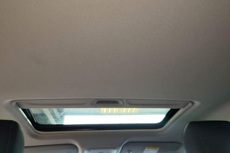 Used Buick GT 2021 Revised Version Flagship 1.5L Automatic Entry-Level Trim Headliner