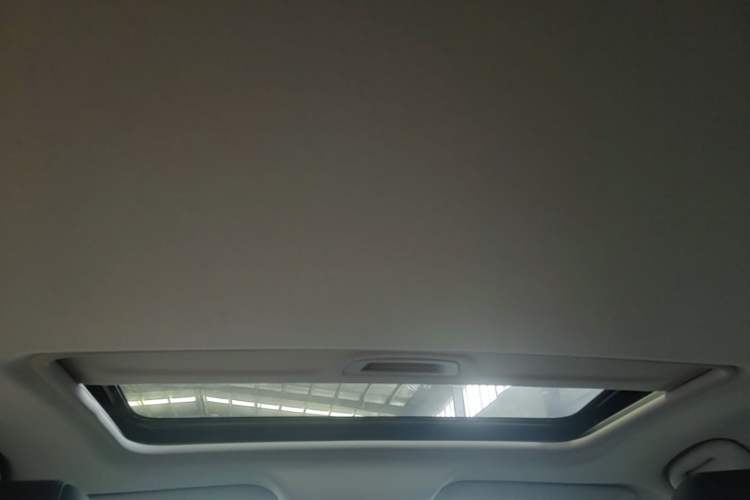 Used Buick GT 2021 Revised Version Flagship 1.5L Automatic Entry-Level Trim Headliner