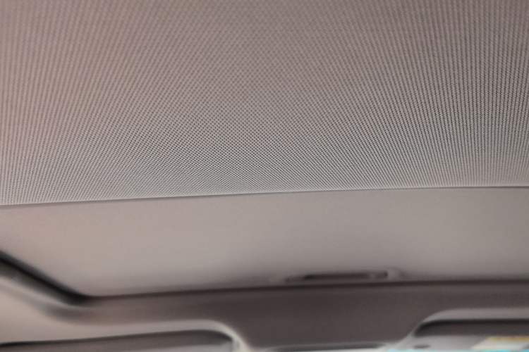 Used Buick GT 2021 1.3T Automatic Mild Hybrid Elite Version Headliner