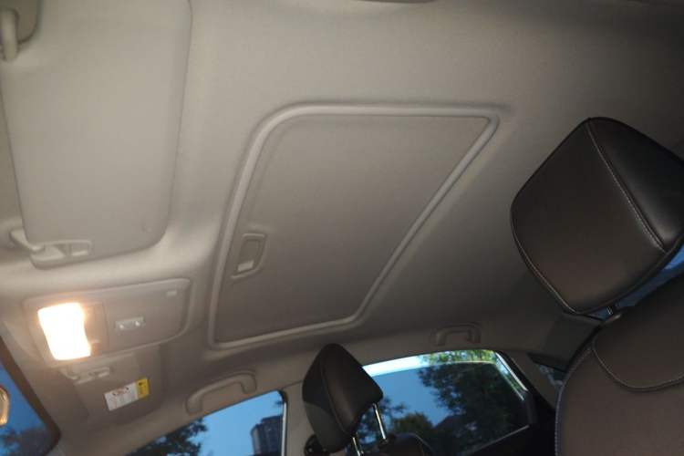 Used Buick GT 2021 1.3T Automatic Mild Hybrid Elite Version Headliner