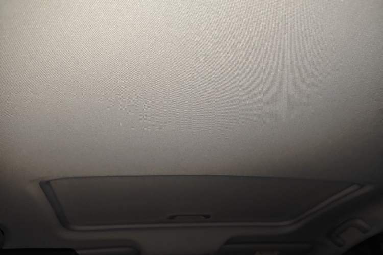 Used Buick GT 2021 Revised Version 1.3T Automatic Mild Hybrid Elite Edition Headliner